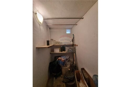 Thumbnail 6234140 - 13