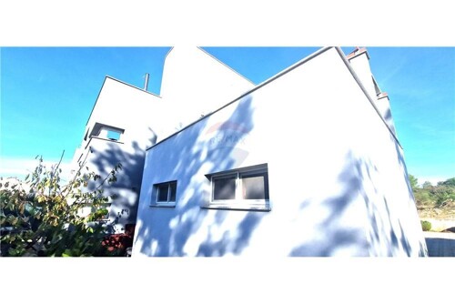 Thumbnail 6234162 - 5
