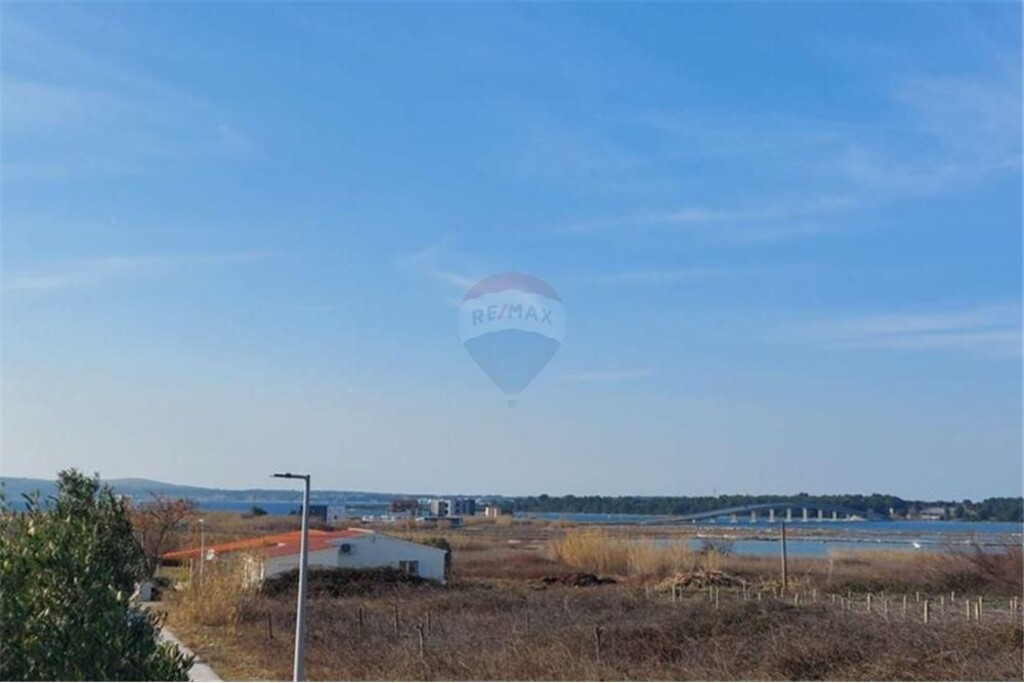 Image 6234317 - 12