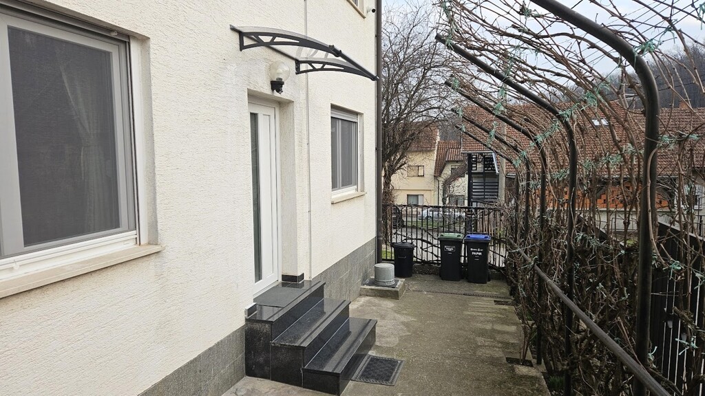 Image 6234590 - 17