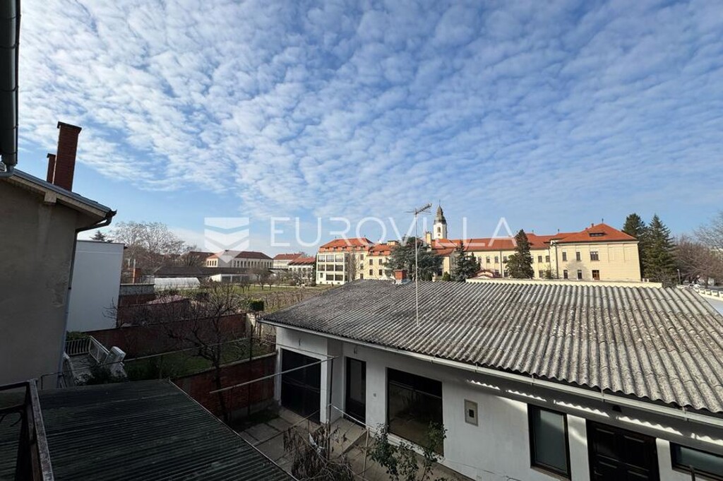 Image 6235181 - 4