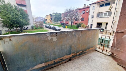 Stan za renovaciju - odlična investicija - top lokacija