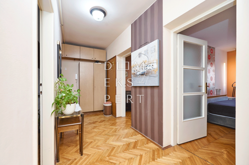 Thumbnail 6235281 - 6