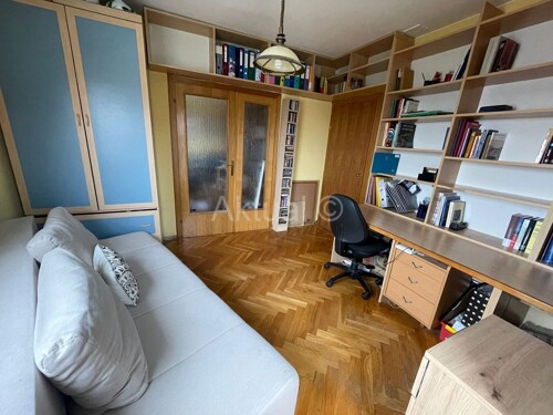 Thumbnail 6235343 - 16