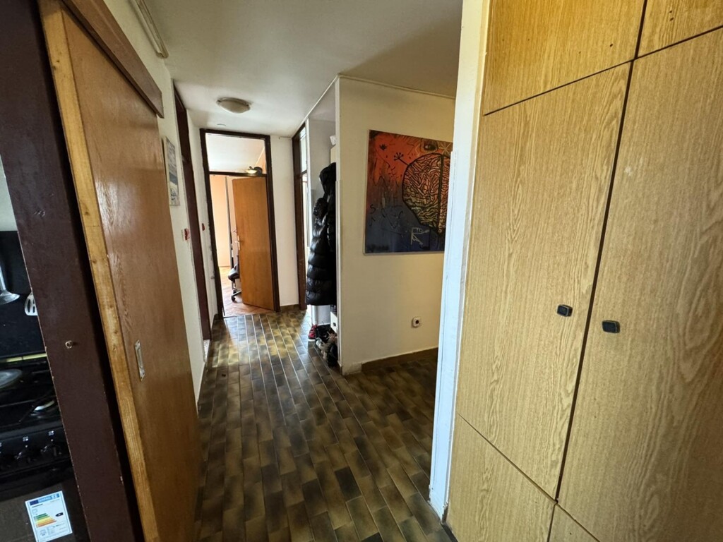 Image 6235594 - 8