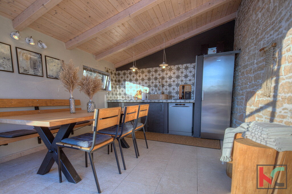 Image 6235947 - 6