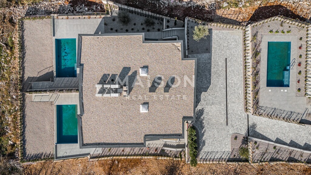 Image 6236051 - 6