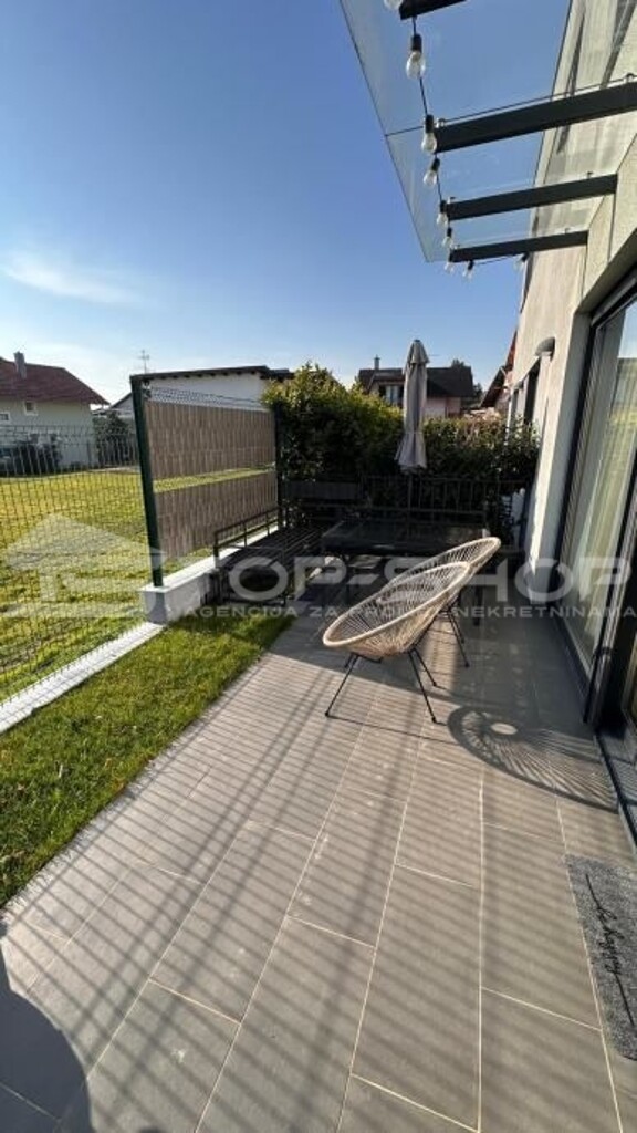 Image 6236078 - 17