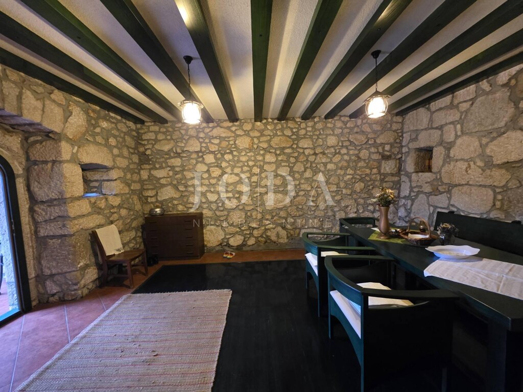 Image 6236571 - 5