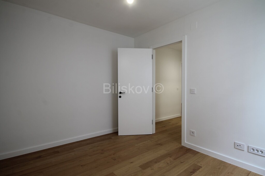 Image 6236630 - 10