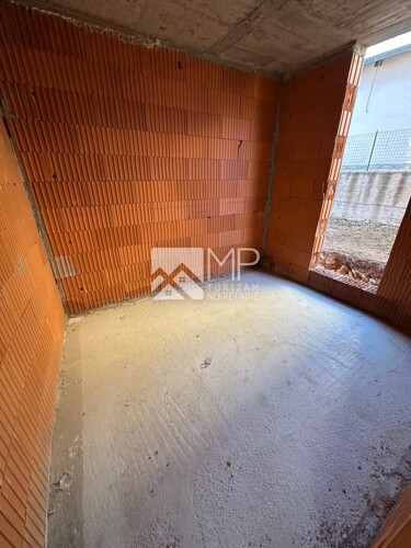 Thumbnail 6236635 - 5