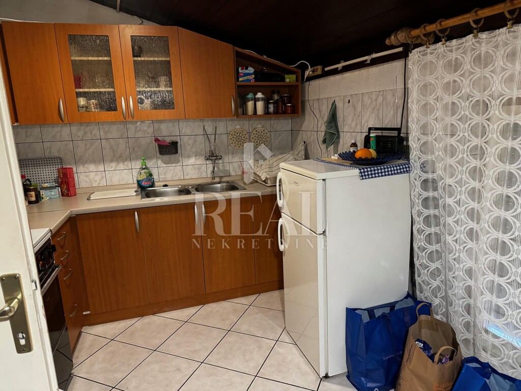Image 6236645 - 3