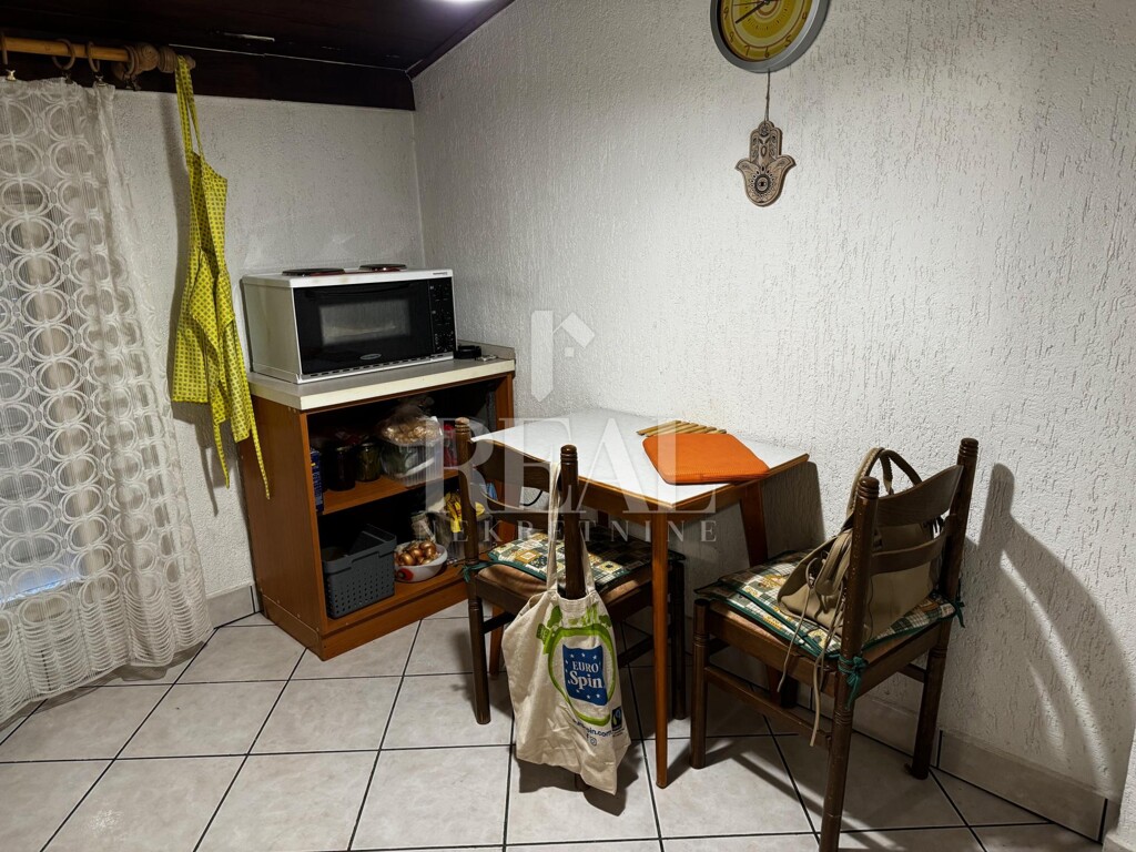Image 6236645 - 4
