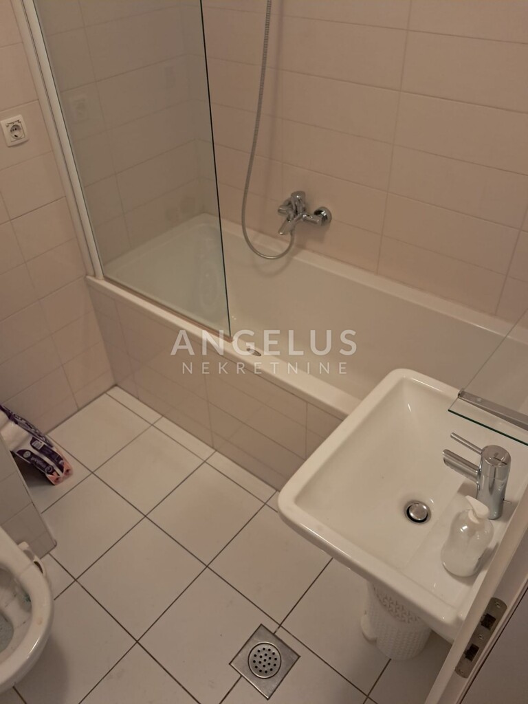 Image 6236666 - 4