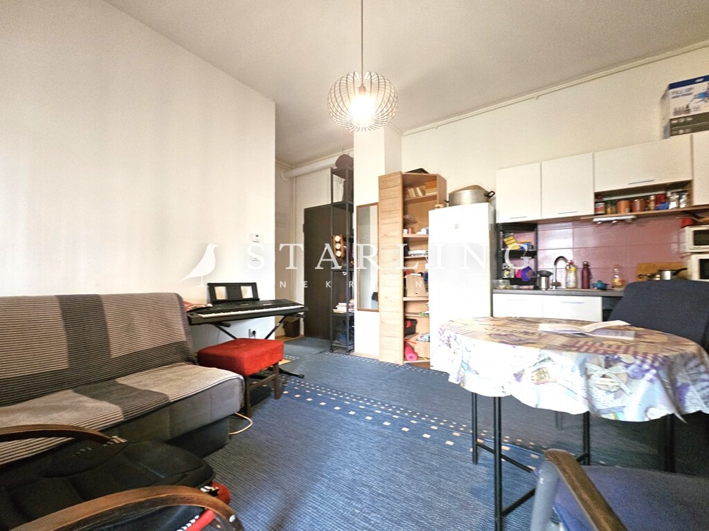 Image 6236697 - 3