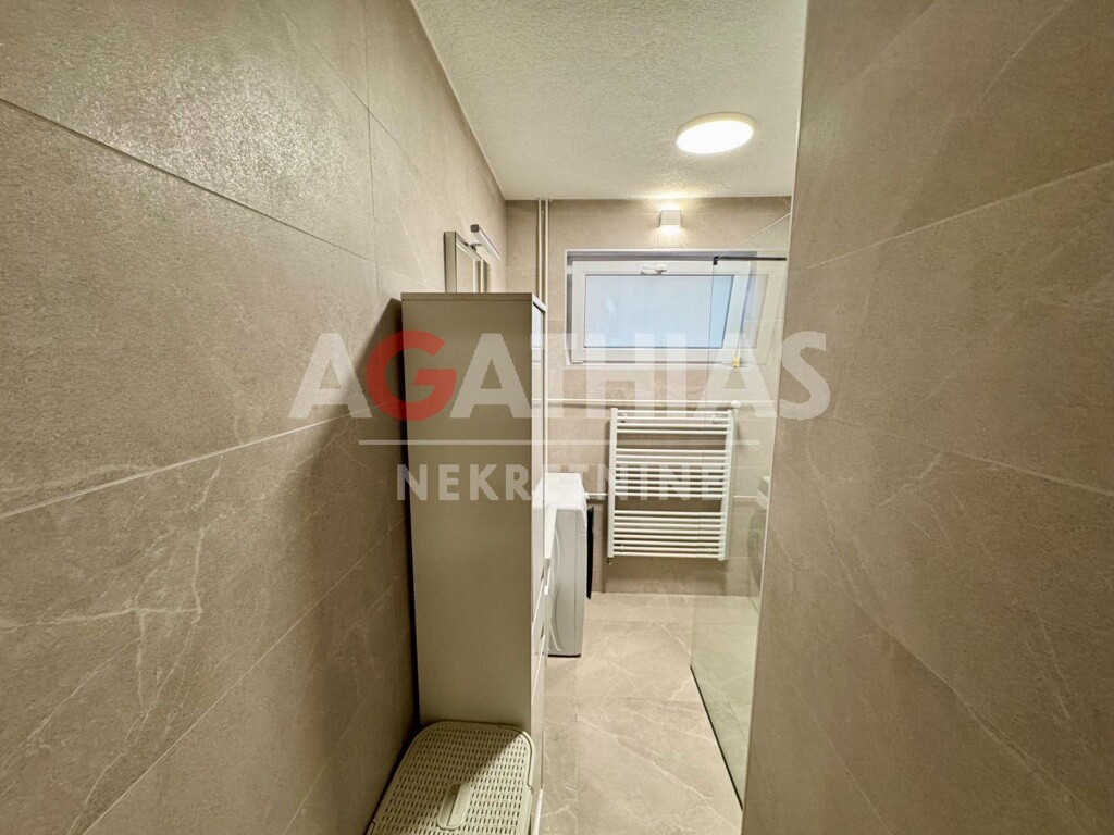 Image 6236732 - 12