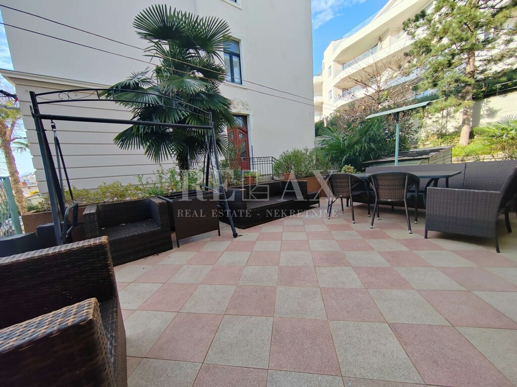 Image 6236771 - 1