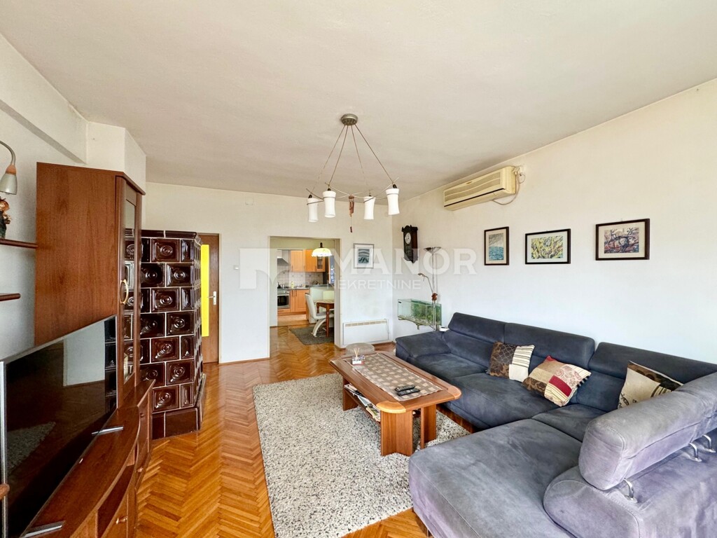 Image 6236788 - 1