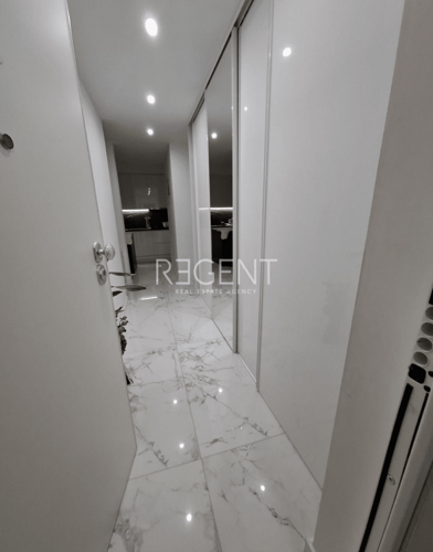 Thumbnail 6236853 - 5