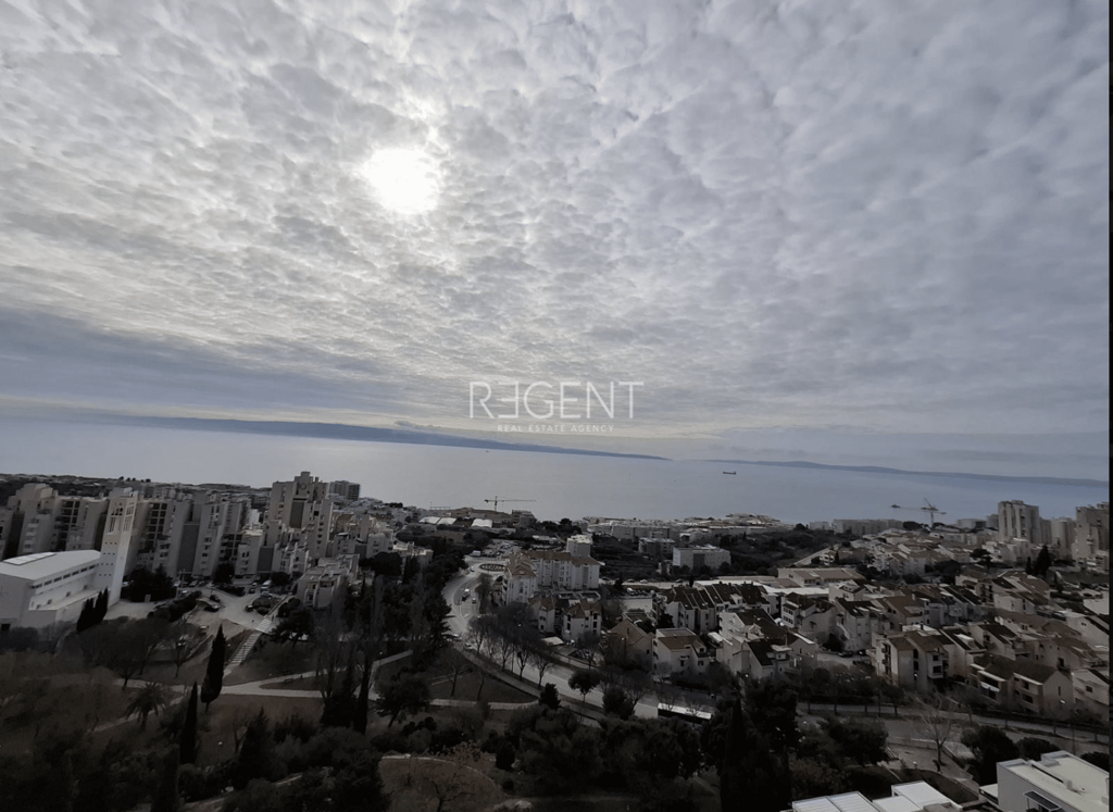 Image 6236853 - 12