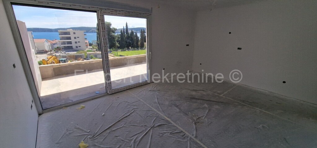 Image 6237357 - 1