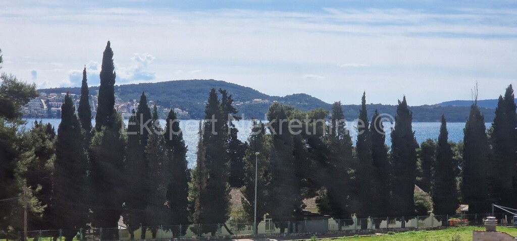 Image 6237357 - 9
