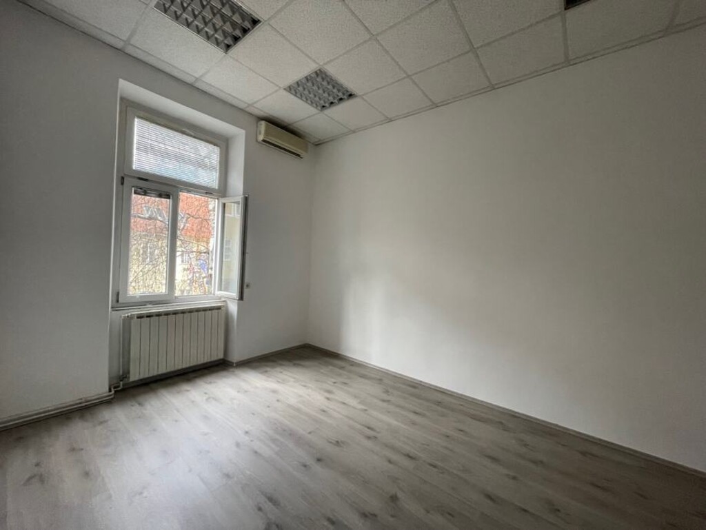 Image 6237510 - 12