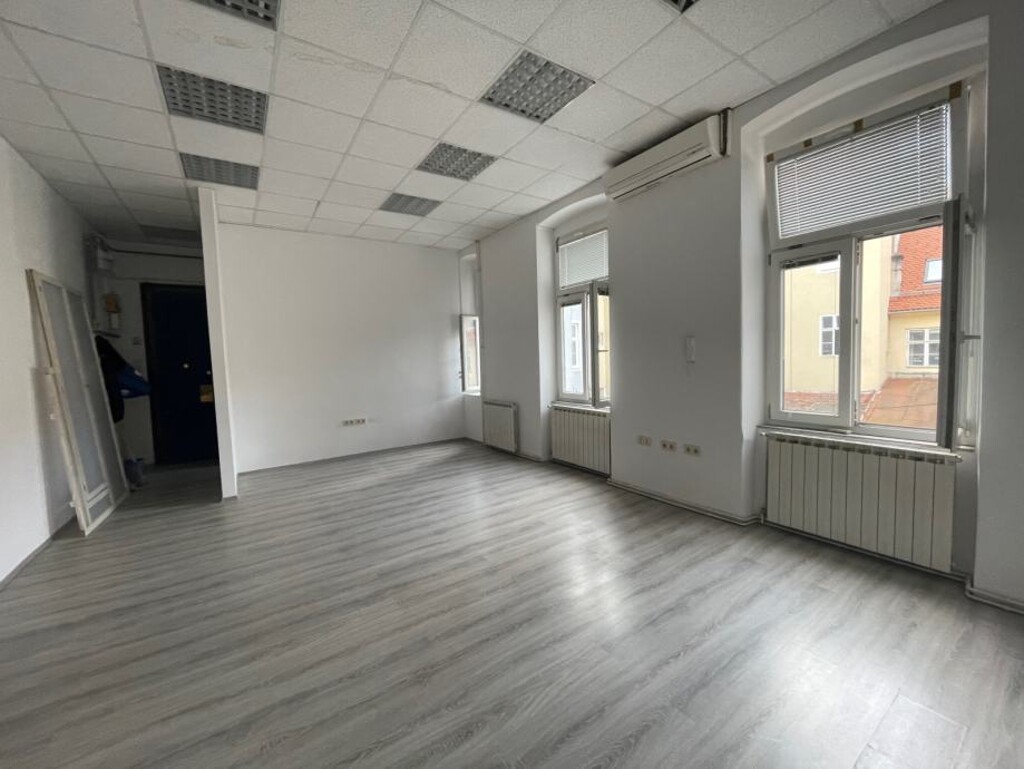 Image 6237510 - 8