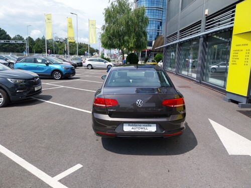 Thumbnail 6237683 - 6