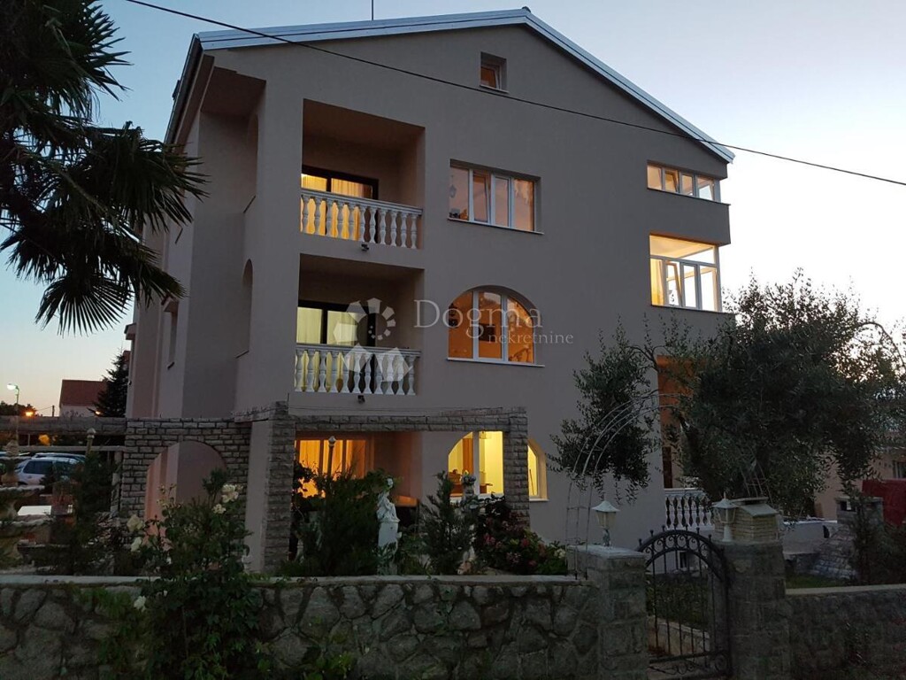 Image 6237786 - 3
