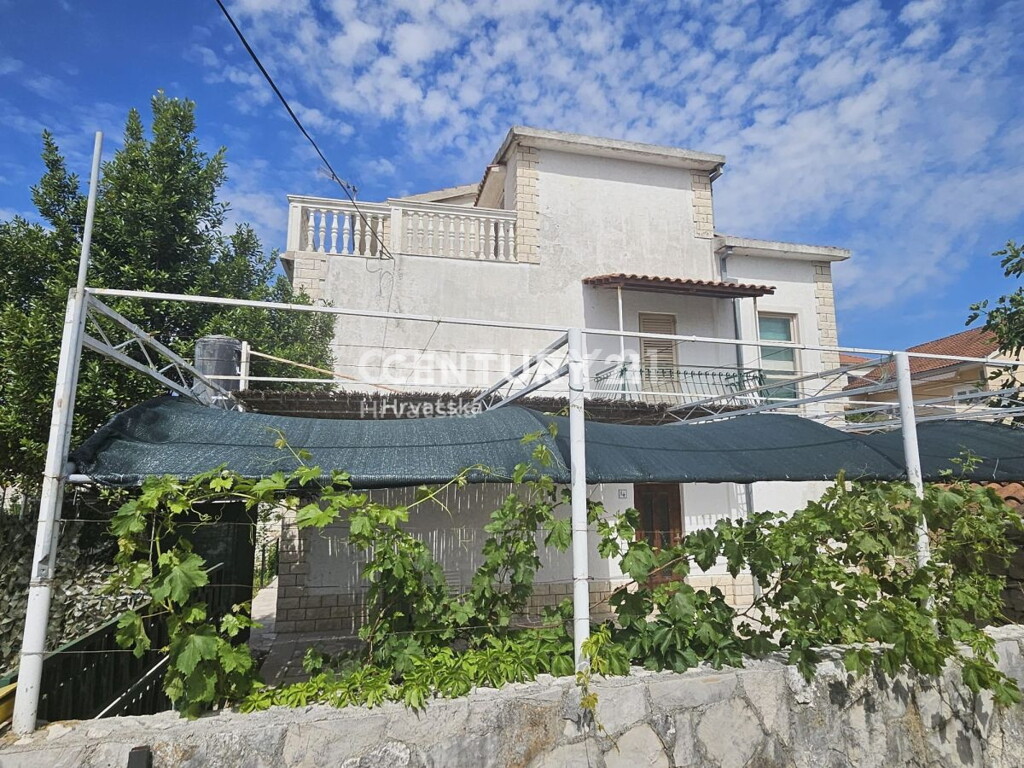 Image 6237886 - 5