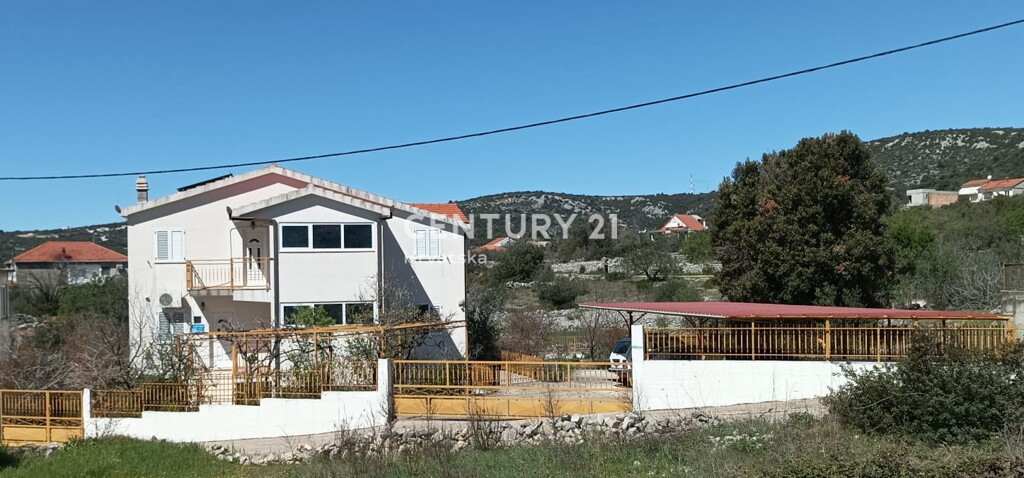 Image 6237889 - 3