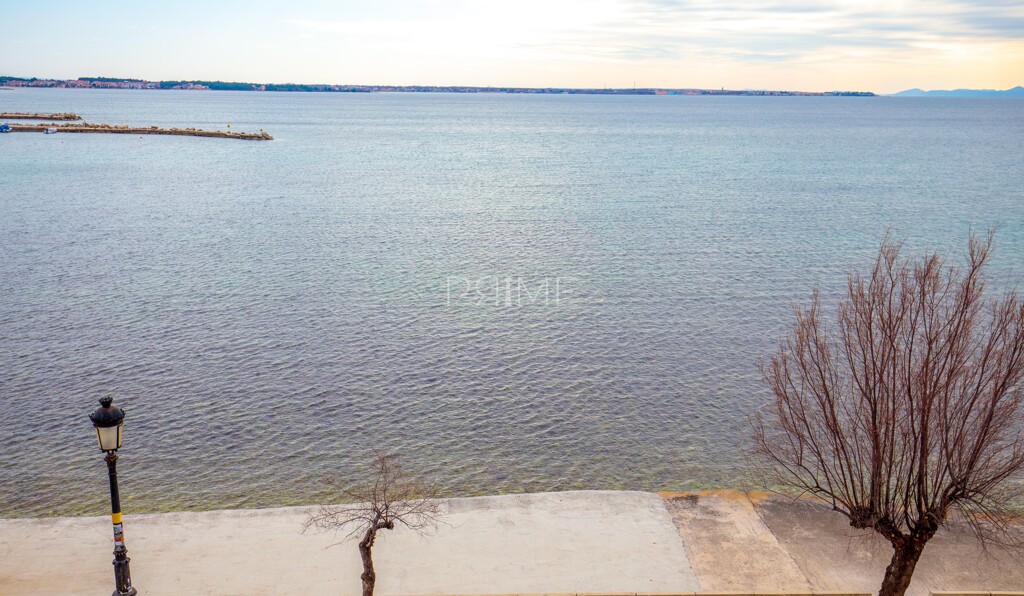Image 6237997 - 27