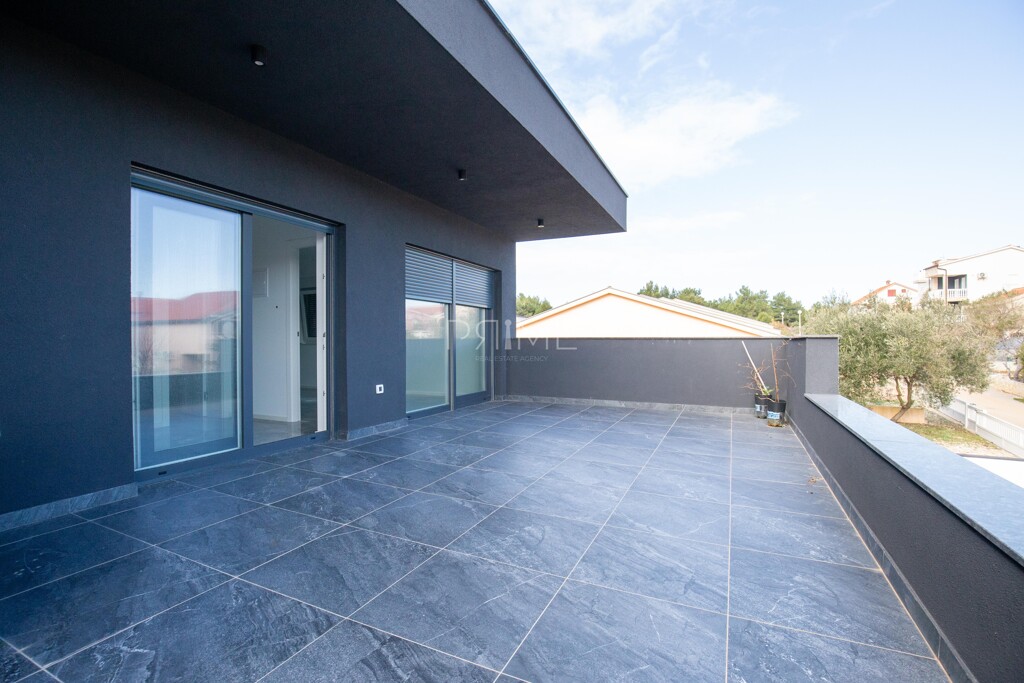Image 6237998 - 25