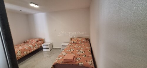 Thumbnail 6238027 - 5