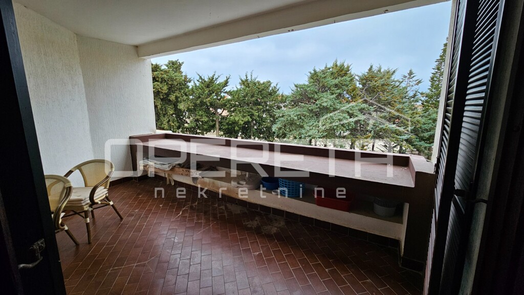 Image 6238055 - 7