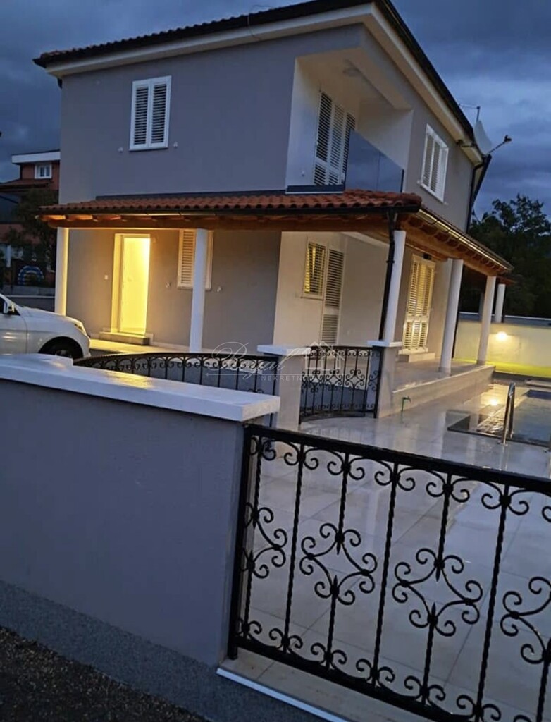 Image 6238233 - 5