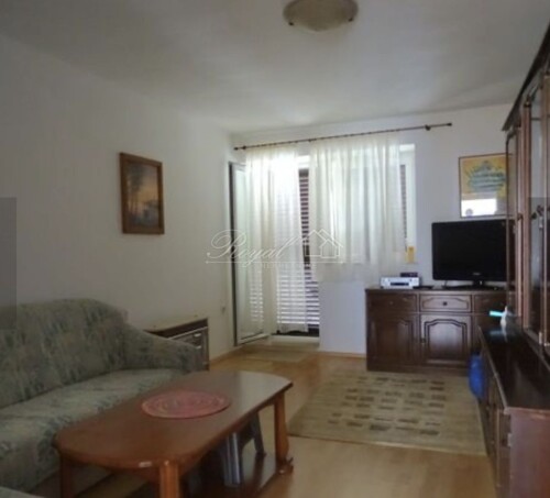 Thumbnail 6238246 - 12