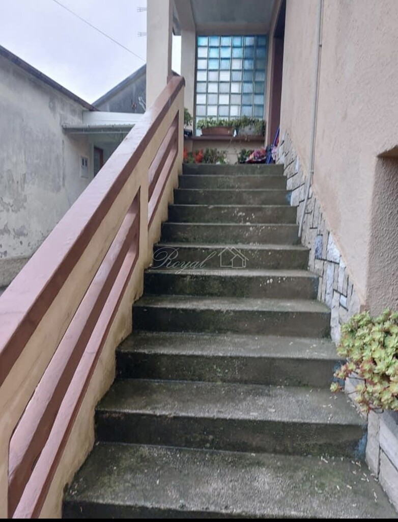 Image 6238337 - 7