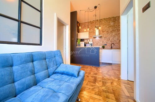 RIJEKA, CENTAR - Predivan stan 2S+DB blizu svih sadržaja
