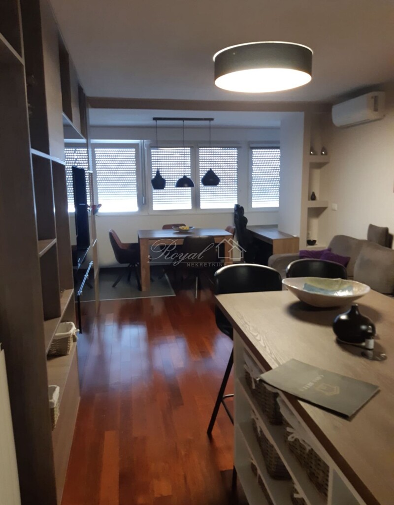 Image 6238414 - 1