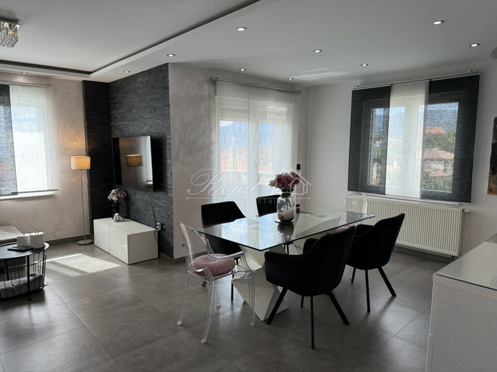 Image 6238438 - 1