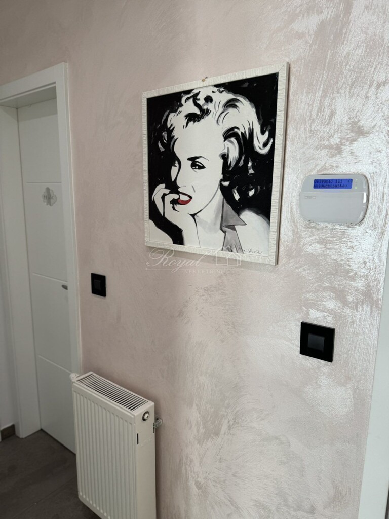 Image 6238438 - 13