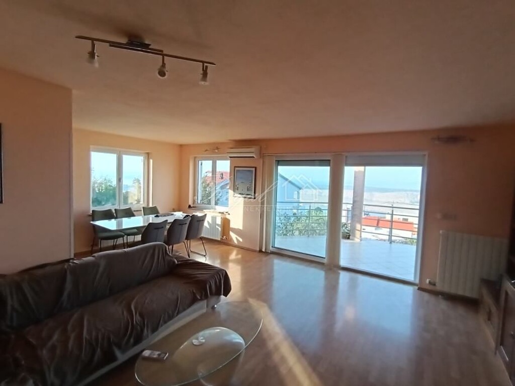 Image 6238449 - 4