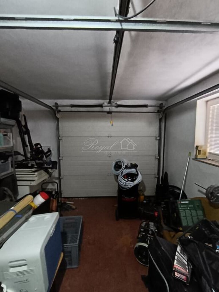 Image 6238449 - 12