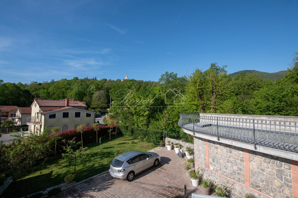 Image 6238472 - 2
