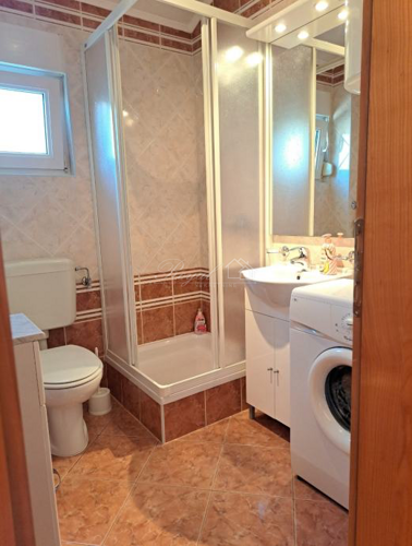 Thumbnail 6238574 - 9