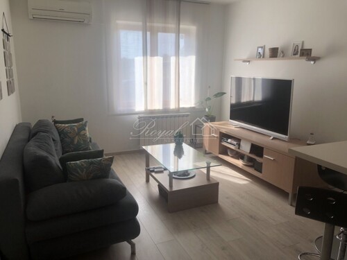 RIJEKA, SRDOČI - Stan 1S+DB na mirnoj lokaciji