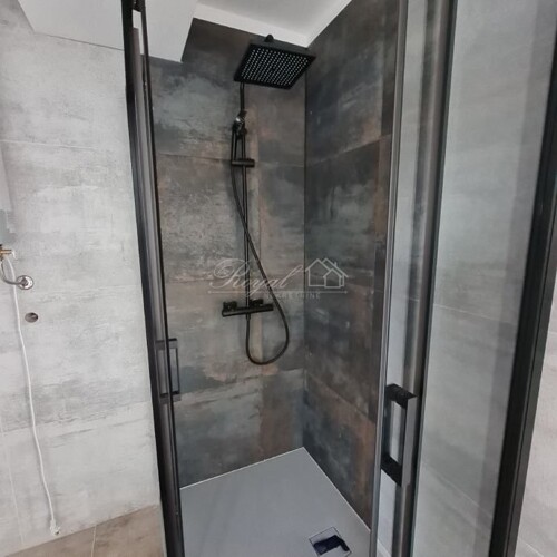 Thumbnail 6238654 - 12