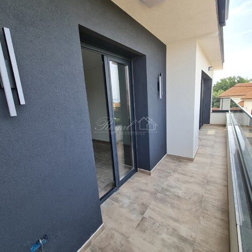 Thumbnail 6238654 - 5